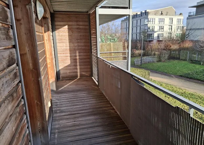 Avec Balcon & Parking Prive * Montévrain